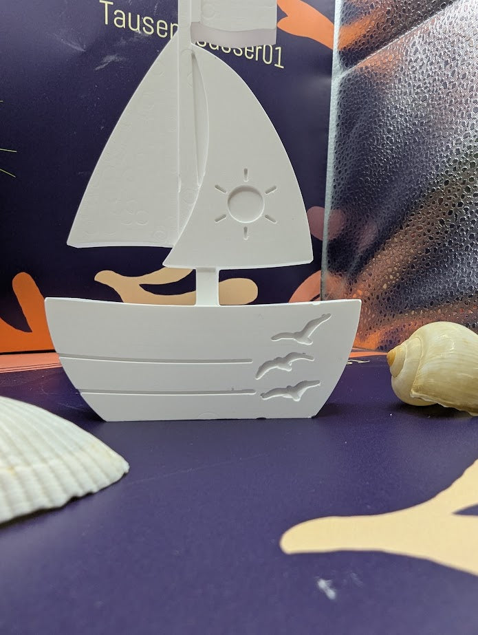 Segelboot aus Gips