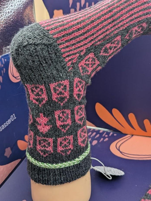 handgestrickte Socken Gr. 38/39, Fair Isle Muster, Häuser