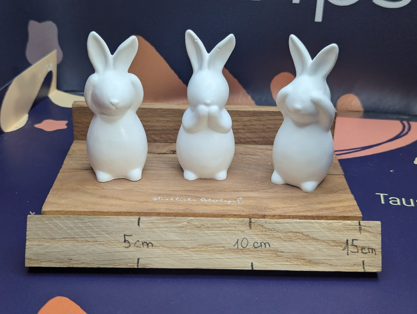 Hasen Trio auf Holz, Mitbringsel, Kleinigkeit aus Gips